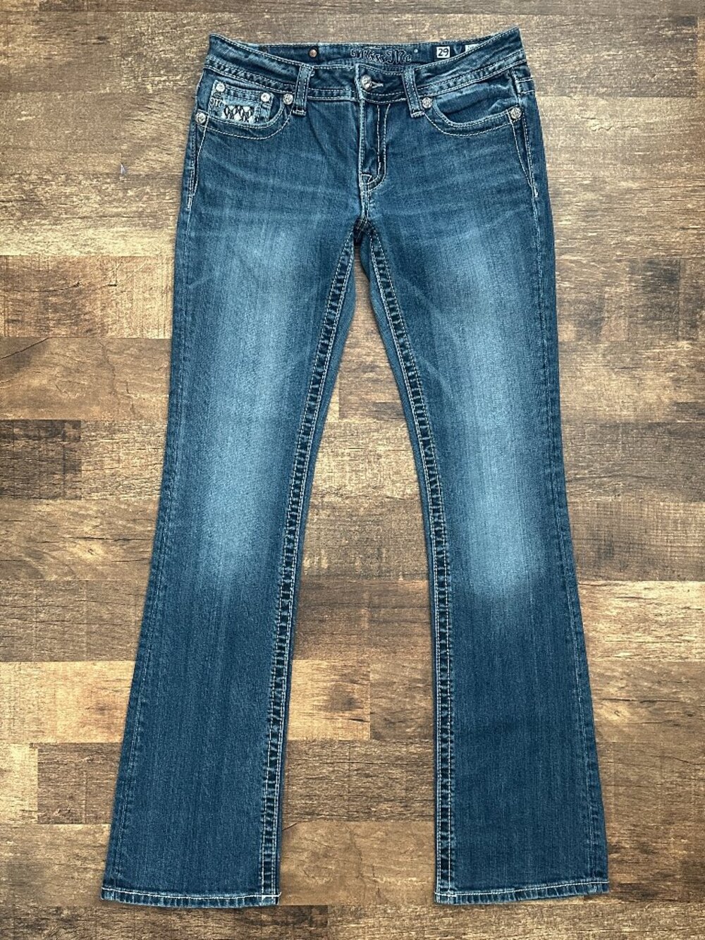 ⭐MISS ME BOOT CUT DENIM JEANS in Medium Wash, size 29⭐
